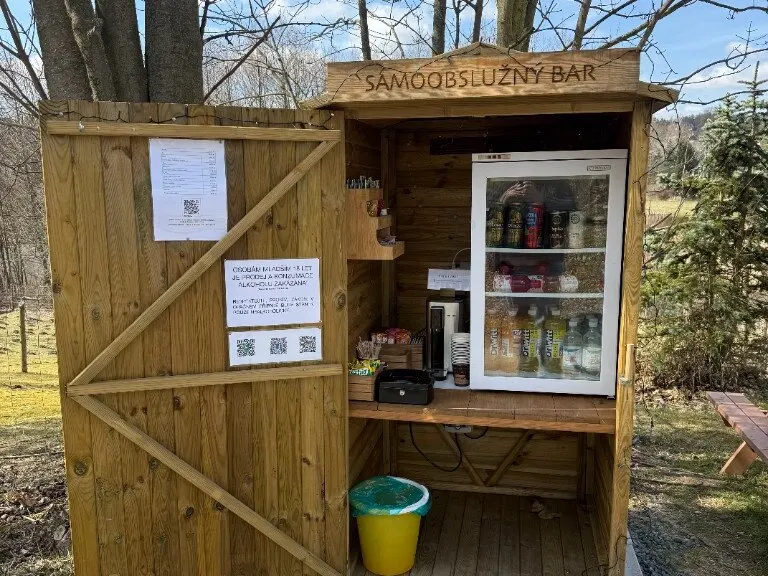 Samoobslužný bar u Pustovskejch v Rohozné